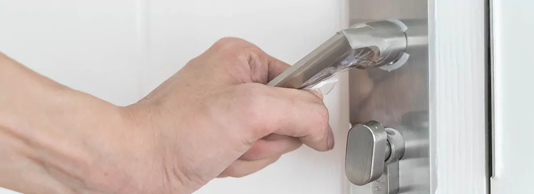 Expert Garage Door Opener Repair and Installation in Palm Harbor, FL