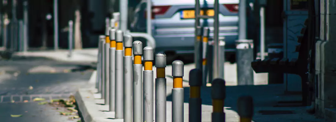 Safe and Convenient Retractable Barrier Column Systems for Properties in Palm Harbor, FL